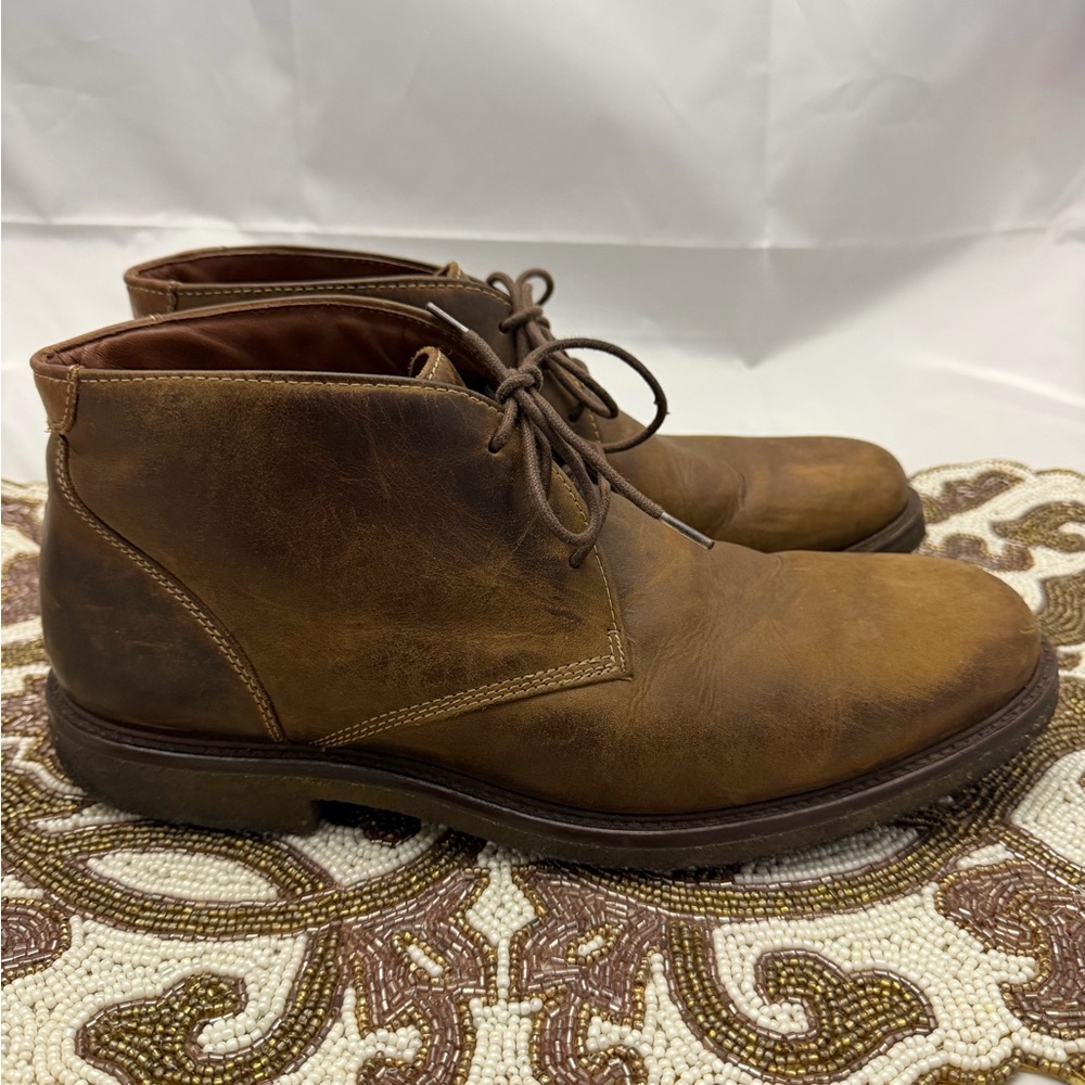 Johnston & Murphy Copeland Leather Chukka Boots